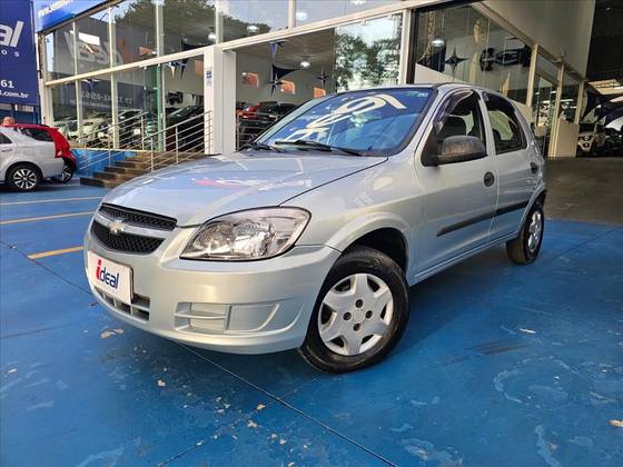 CHEVROLET CELTA 1.0 MPFI LS 8V FLEX 4P MANUAL CHEVROLET CELTA 1.0 MPFI LS 8V FLEX 4P MANUAL
